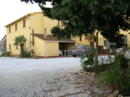 Вилла Agriturismo Campoalquattrino Биббона Экстерьер фото